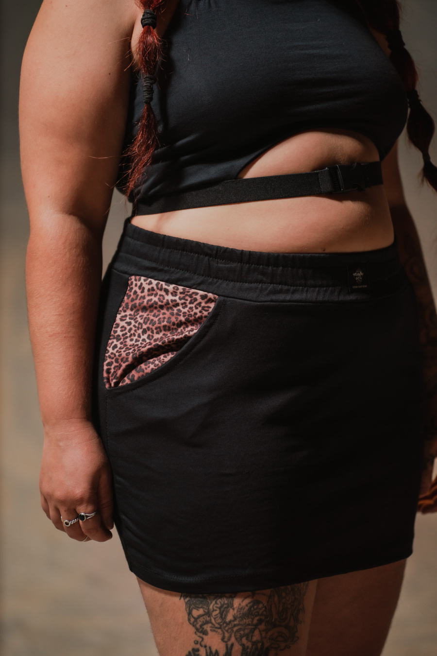 FALDA LOOP MODELO LEOPARDO - Imagen 5