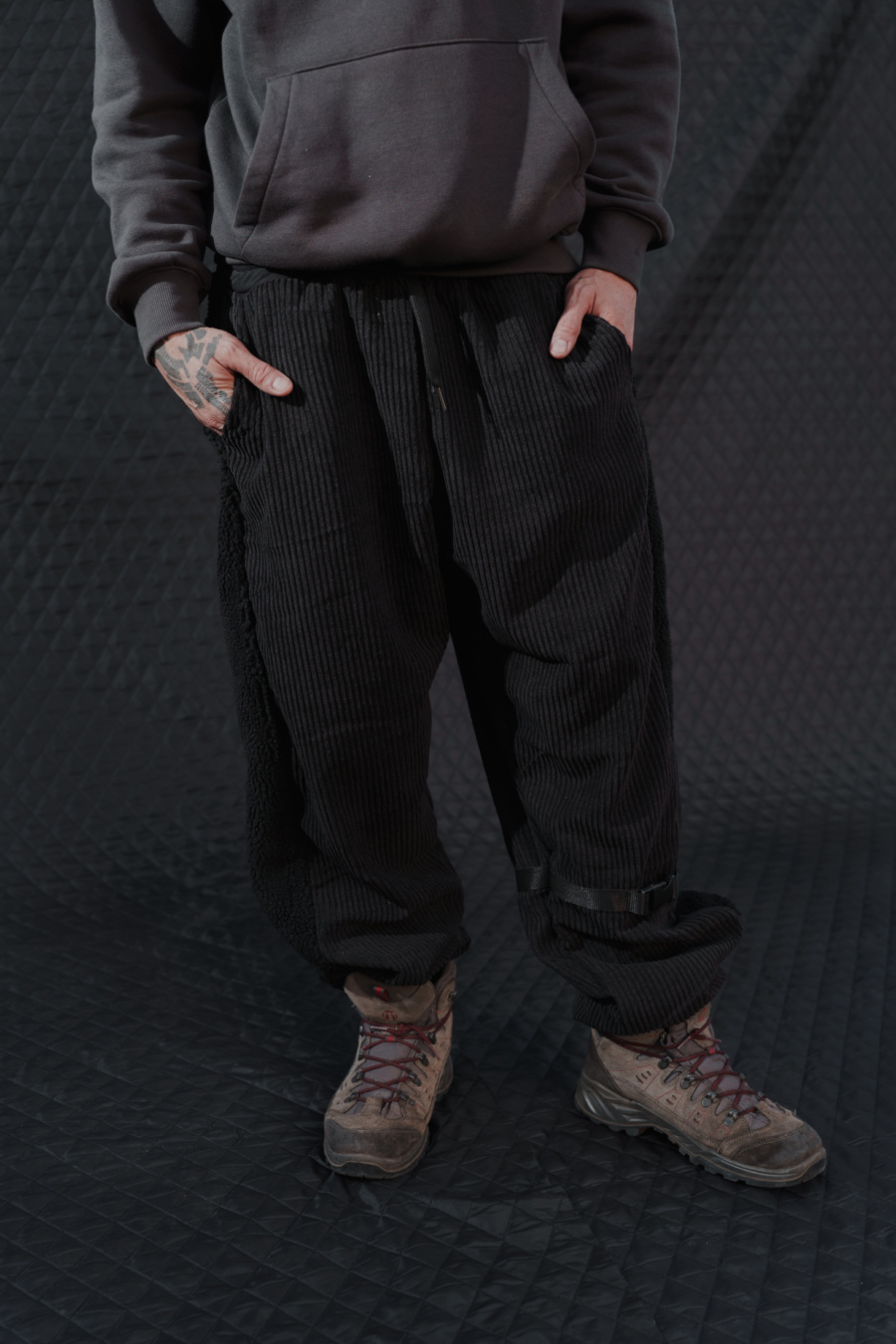 FLUFFY PANTS BLACK - Imagen 5