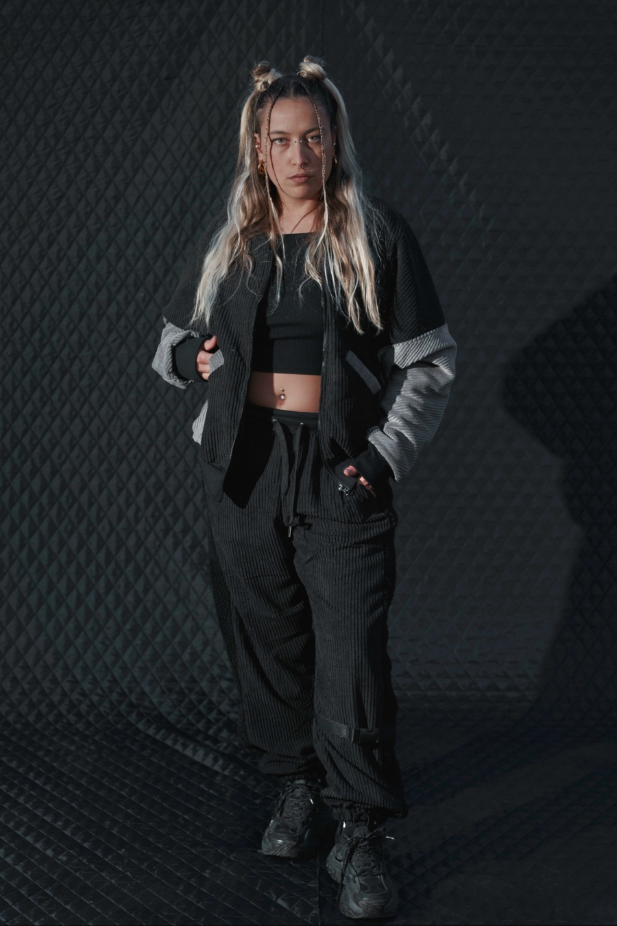 FLUFFY PANTS BLACK - Imagen 4