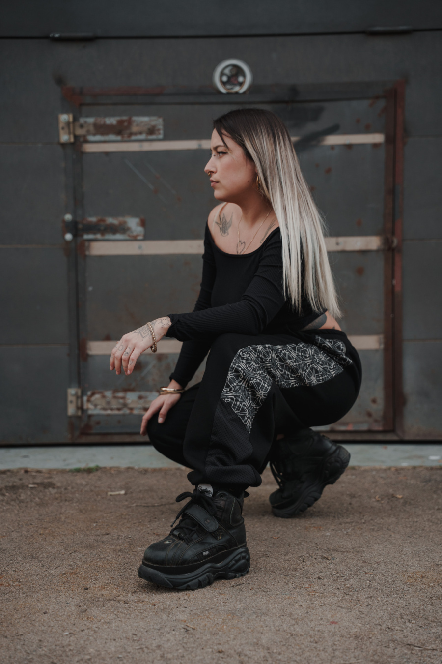 AKAY HEXXA GOLD - Imagen 2